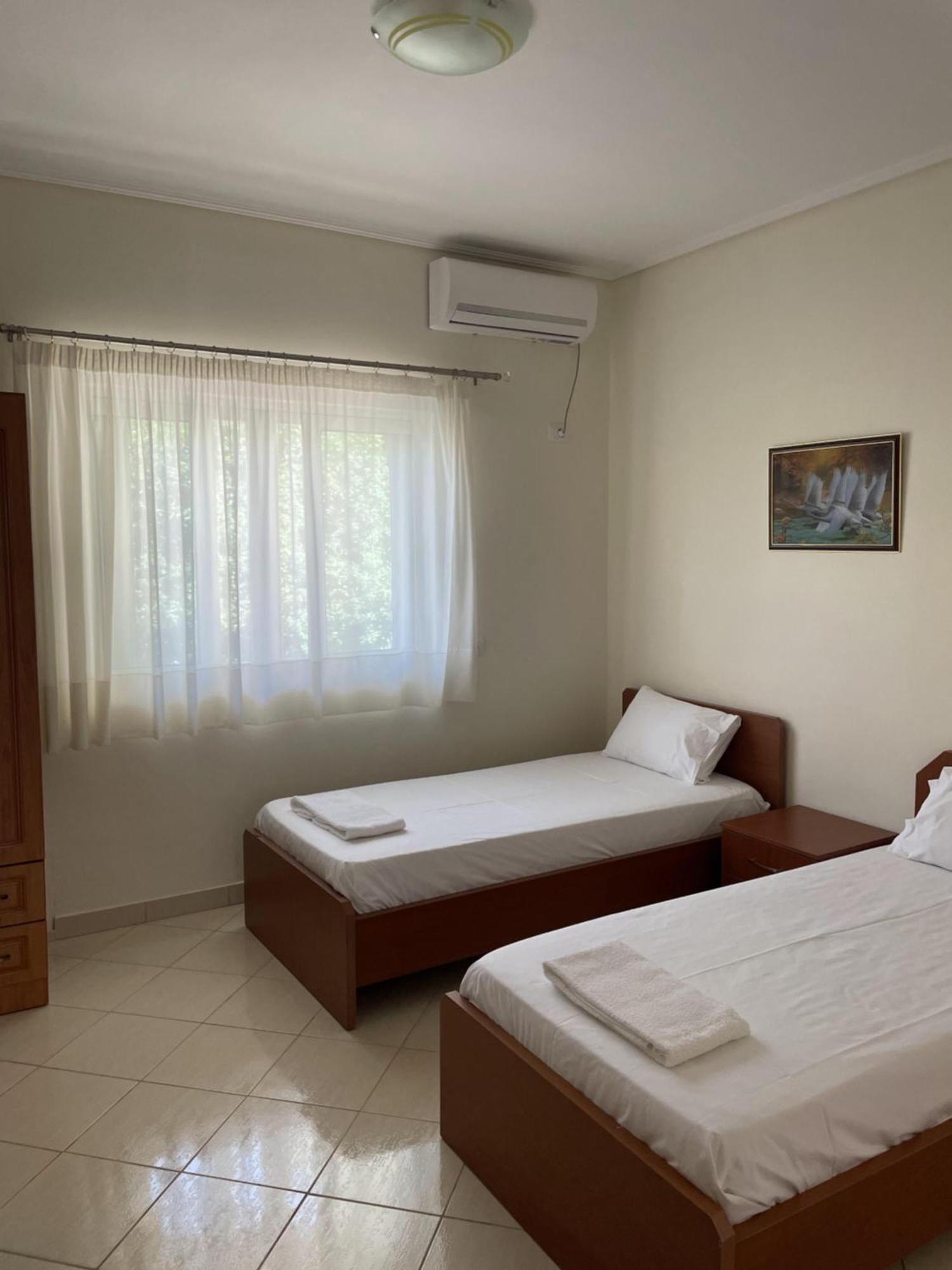 Olympian Rooms Dhërmi Extérieur photo